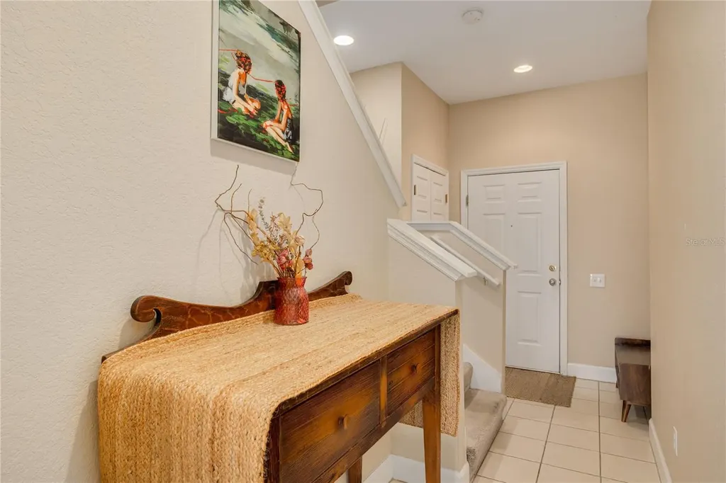 10015 6th Street N St Petersburg FL 33702