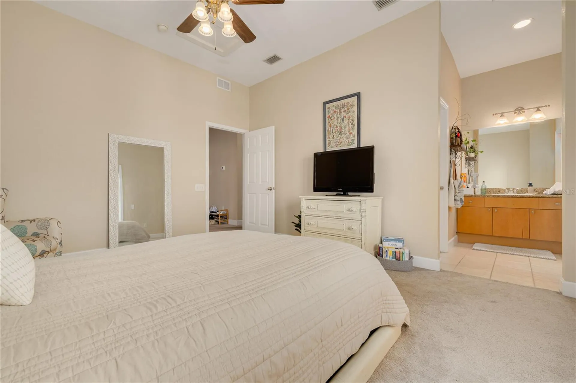 10015 6th Street N St Petersburg FL 33702