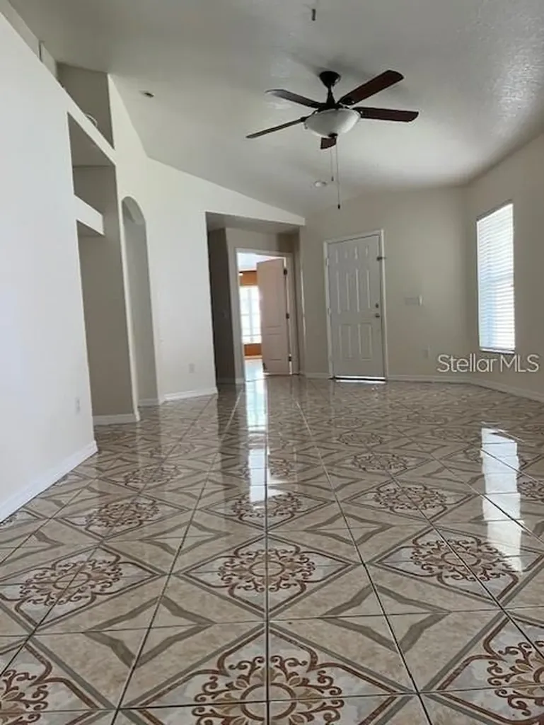 8434 Quarter Horse Drive Riverview FL 33578