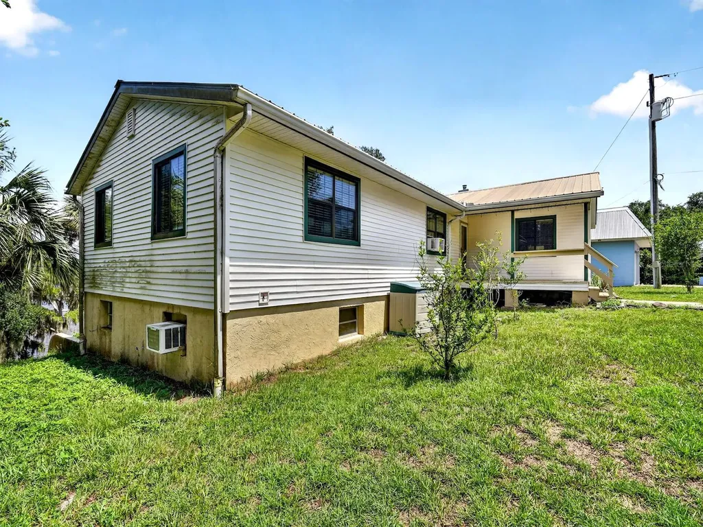 8445 NE 310th Avenue Fort Mc Coy FL 32134