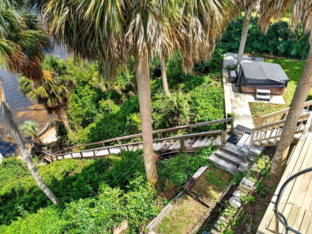 8445 NE 310th Avenue Fort Mc Coy FL 32134