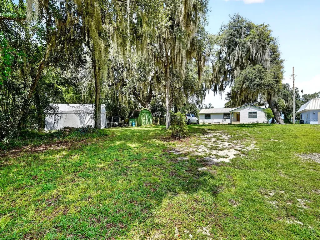 8445 NE 310th Avenue Fort Mc Coy FL 32134