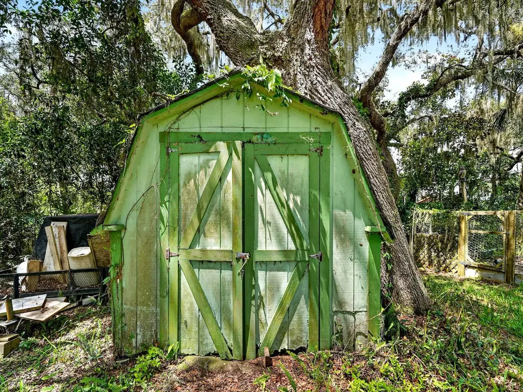 8445 NE 310th Avenue Fort Mc Coy FL 32134