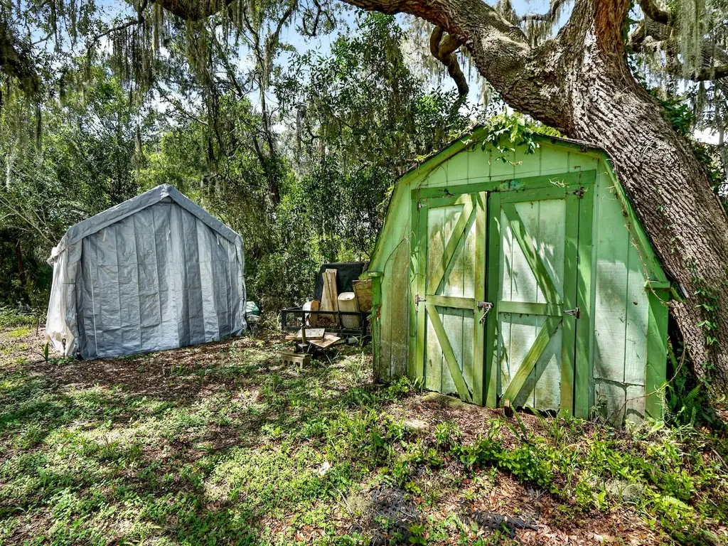 8445 NE 310th Avenue Fort Mc Coy FL 32134