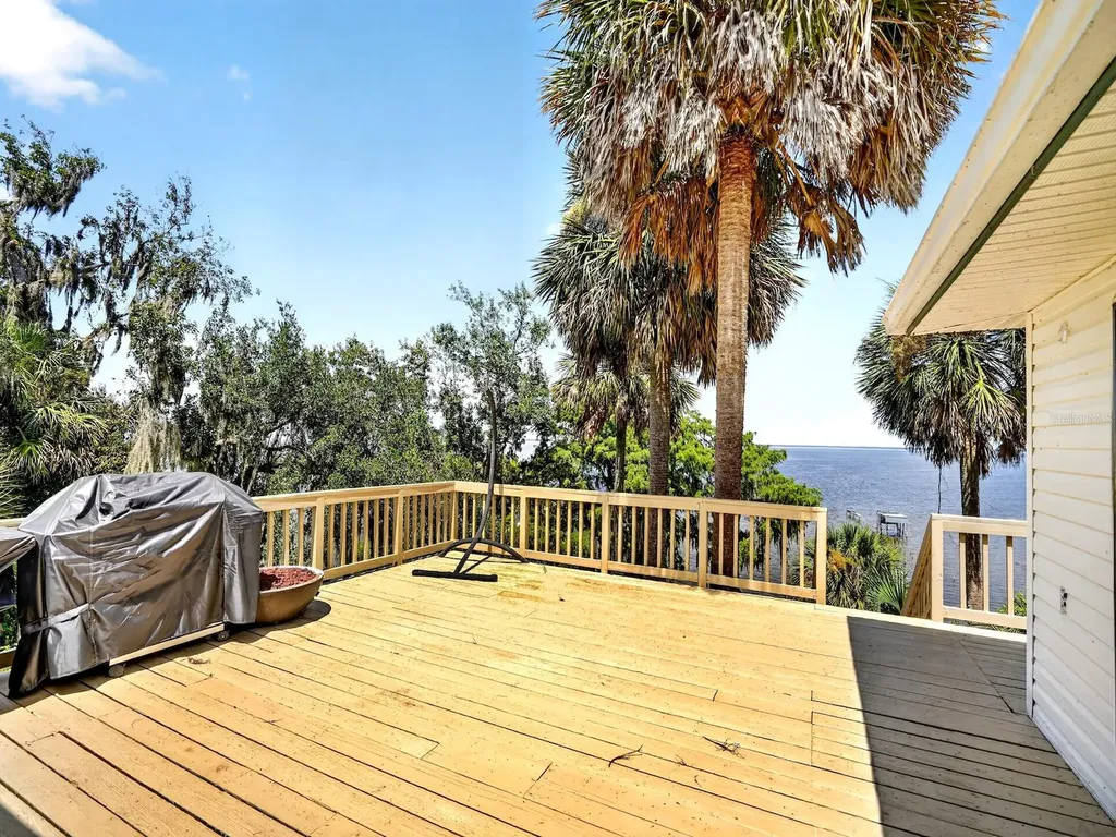 8445 NE 310th Avenue Fort Mc Coy FL 32134