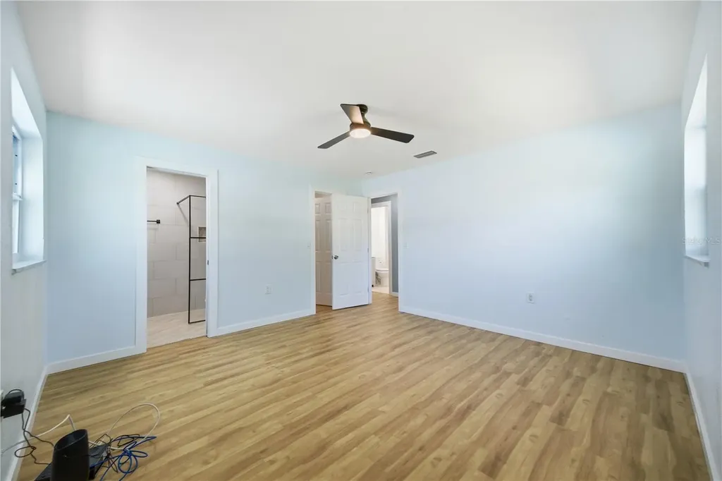 5920 Denver Street NE St Petersburg FL 33703