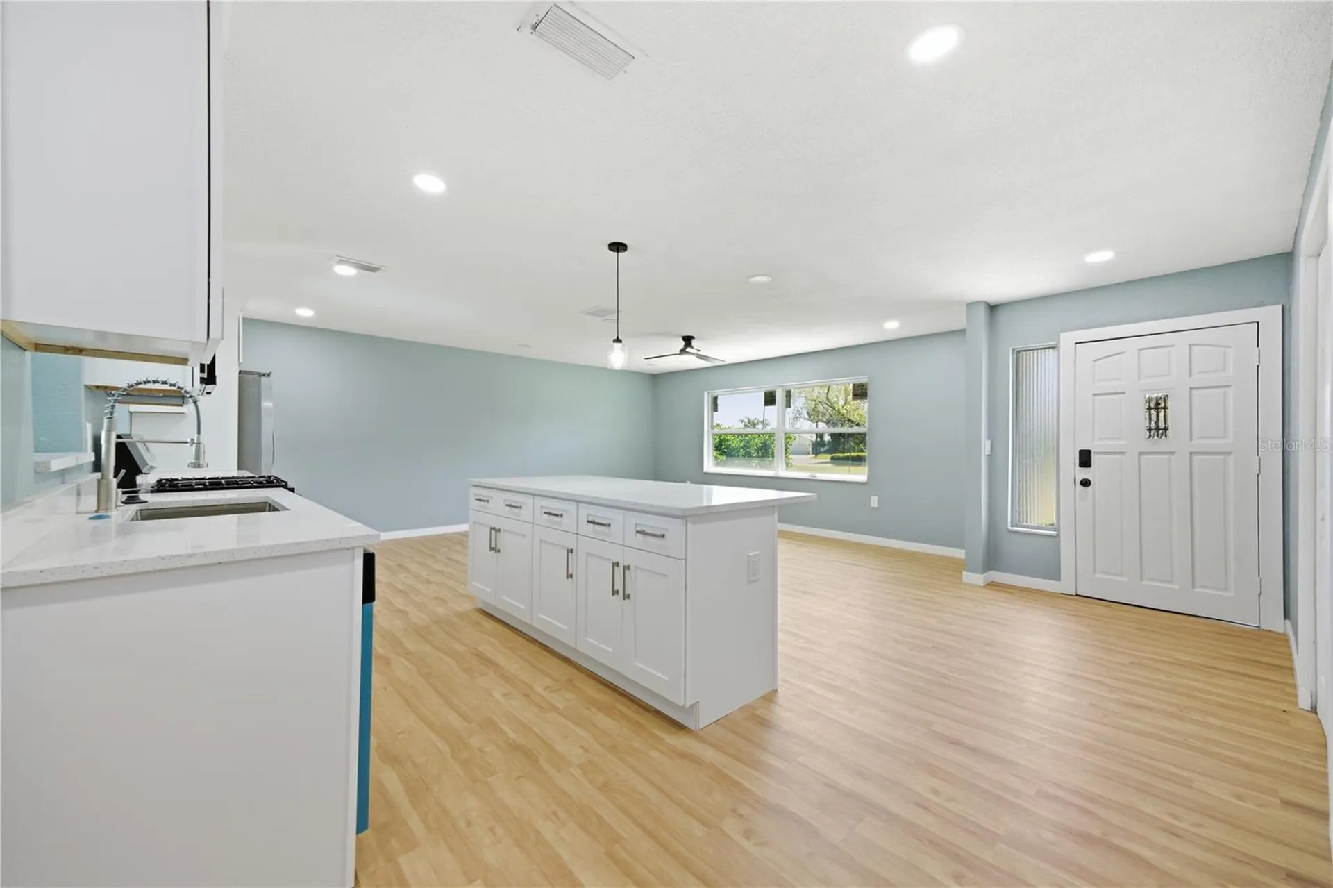 5920 Denver Street NE St Petersburg FL 33703