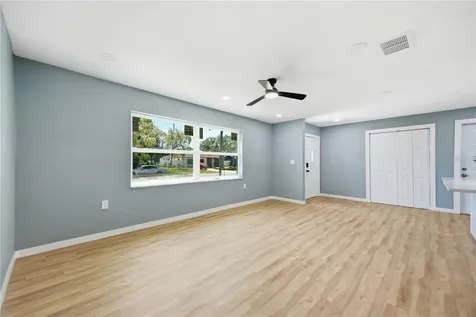 5920 Denver Street NE St Petersburg FL 33703