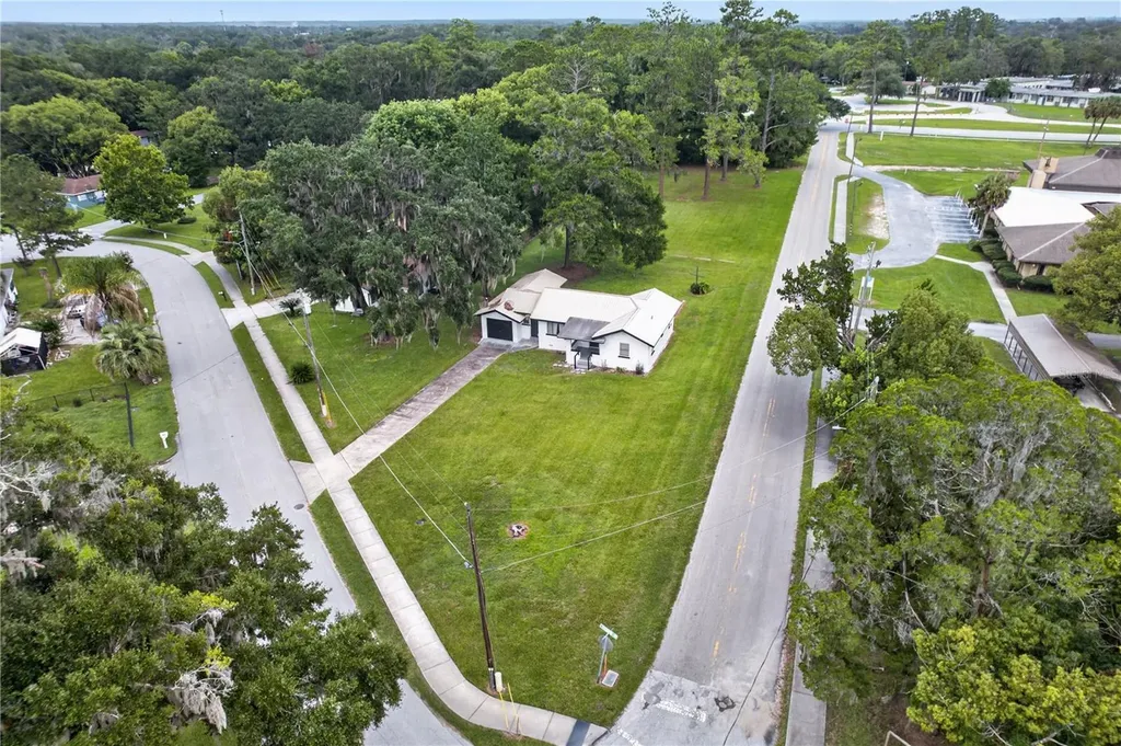 5514 SE Hames Road Belleview FL 34420