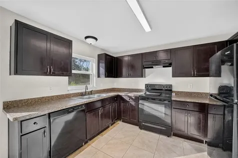 16993 SW 20 Court Road Ocala FL 34473