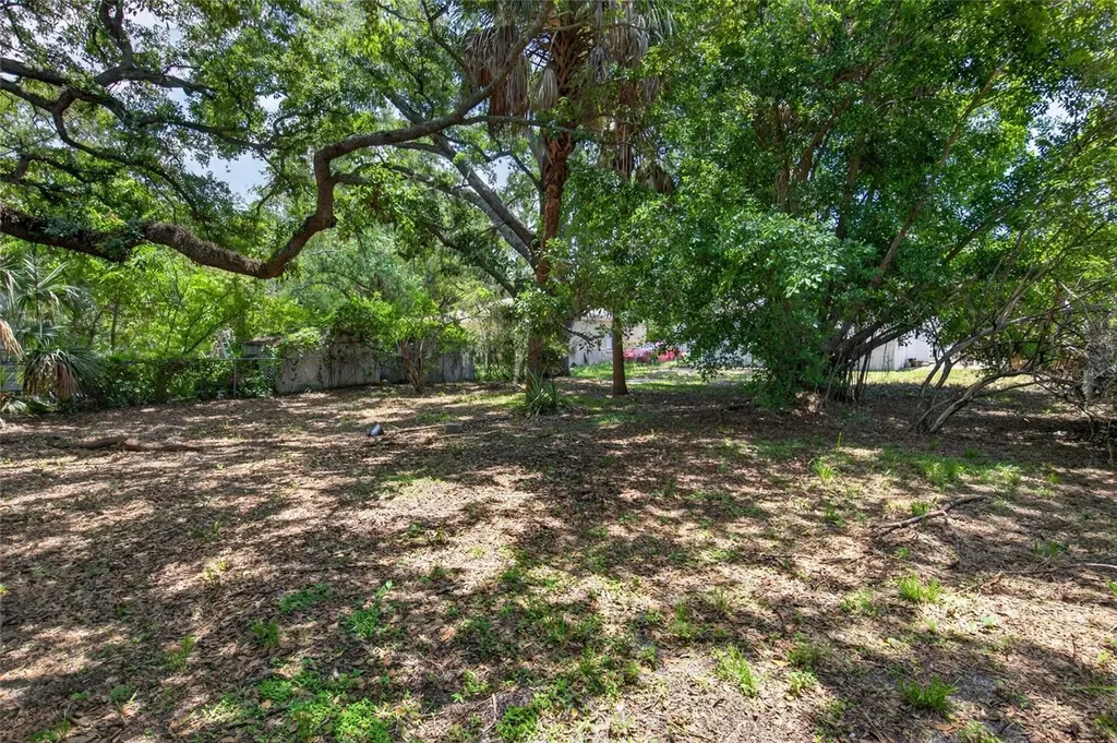 411 12th Avenue E Bradenton FL 34208