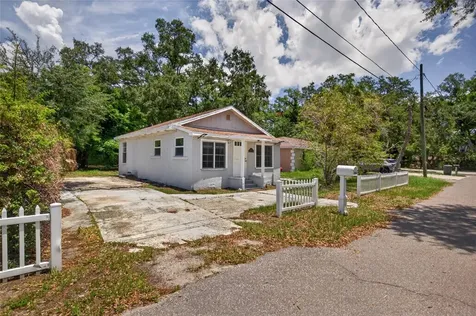 411 12th Avenue E Bradenton FL 34208