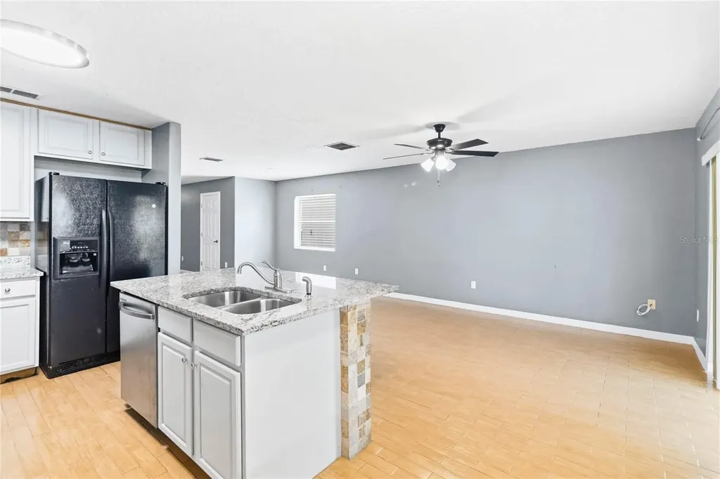 2825 Cliffe Court Oviedo FL 32765