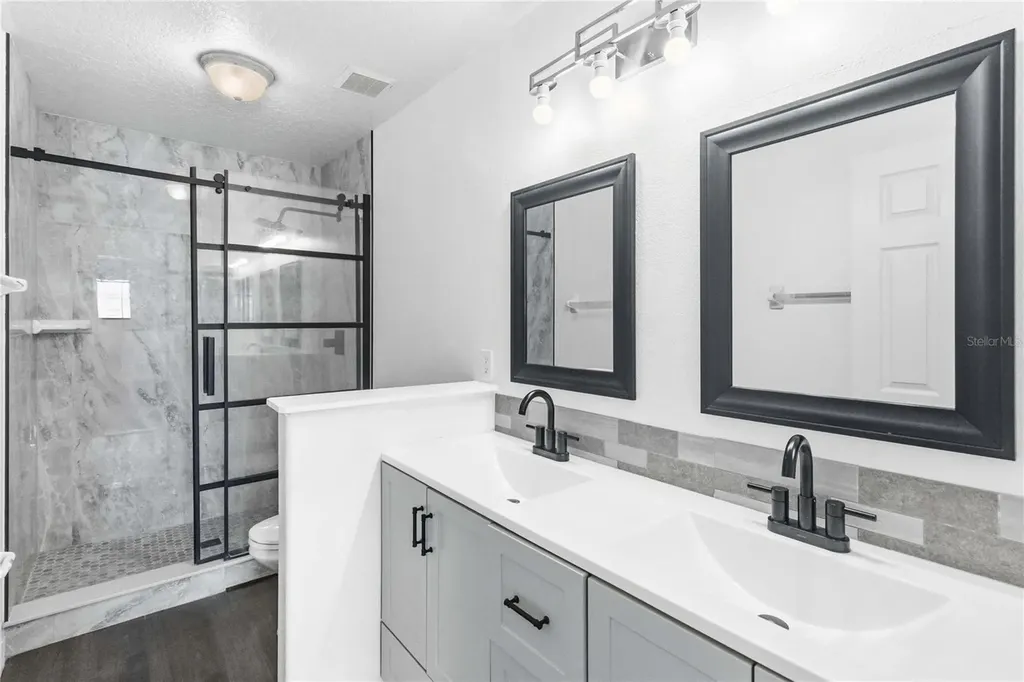 2825 Cliffe Court Oviedo FL 32765