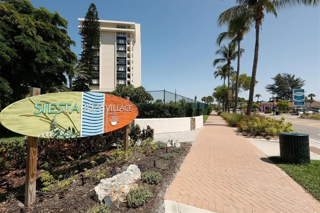 5800 Hollywood Boulevard Sarasota FL 34231