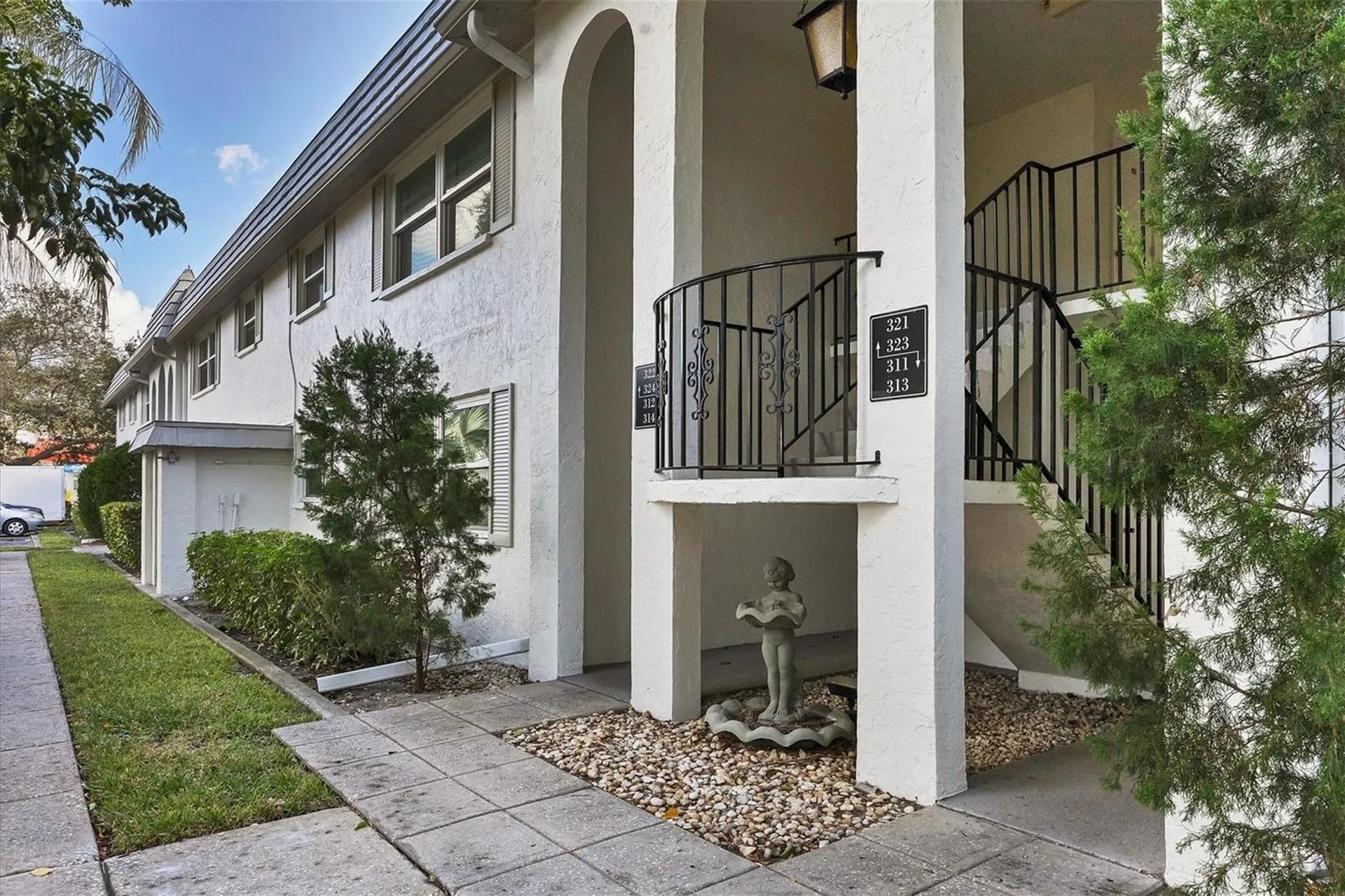 5800 Hollywood Boulevard Sarasota FL 34231