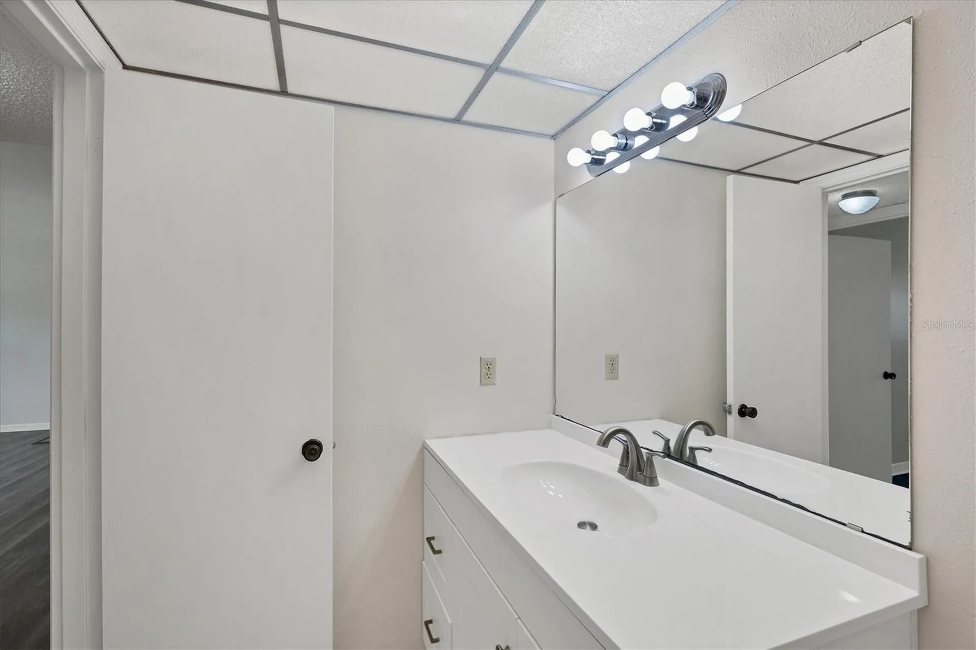 5800 Hollywood Boulevard Sarasota FL 34231