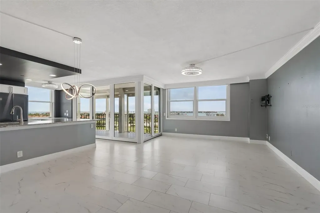 6265 Sun Boulevard St Petersburg FL 33715