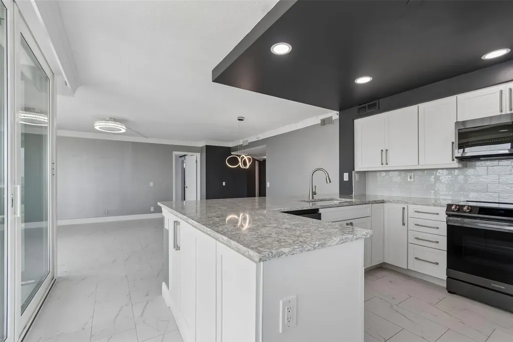 6265 Sun Boulevard St Petersburg FL 33715