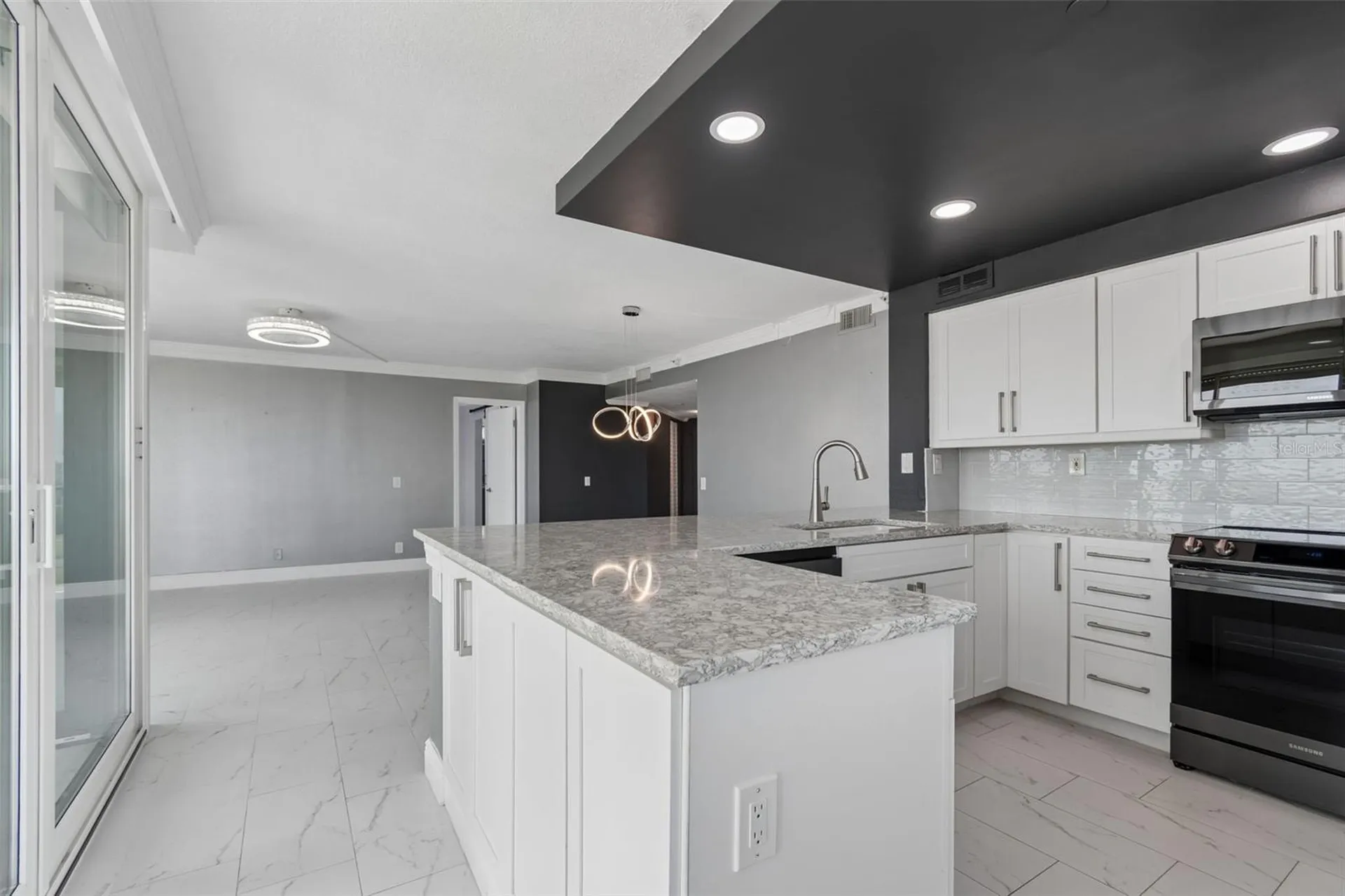 6265 Sun Boulevard St Petersburg FL 33715