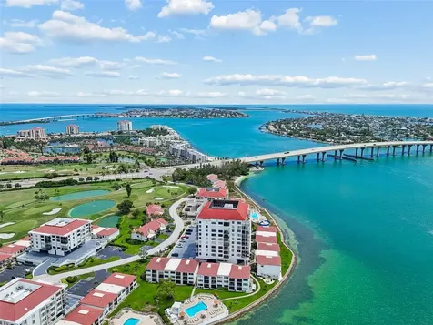6265 Sun Boulevard St Petersburg FL 33715