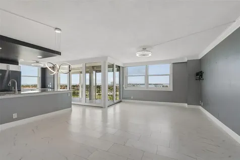 6265 Sun Boulevard St Petersburg FL 33715