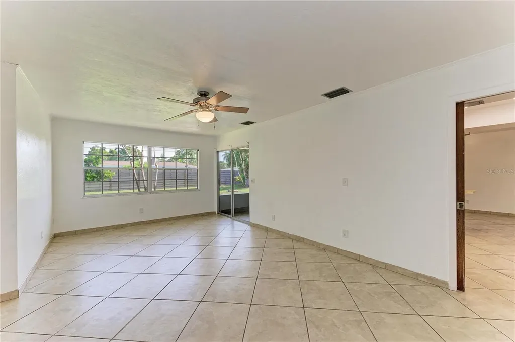 4404 18th Avenue W Bradenton FL 34209
