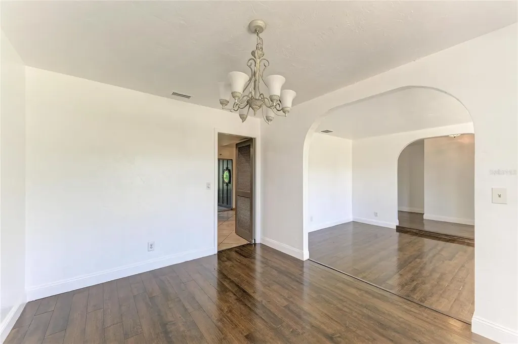 4404 18th Avenue W Bradenton FL 34209