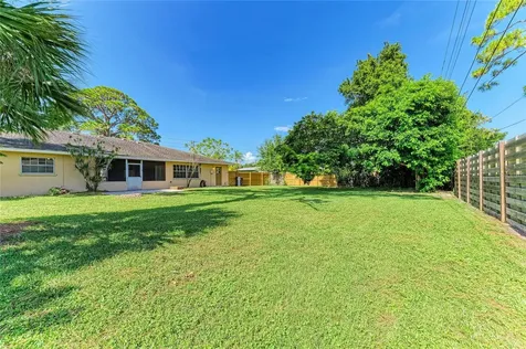 4404 18th Avenue W Bradenton FL 34209