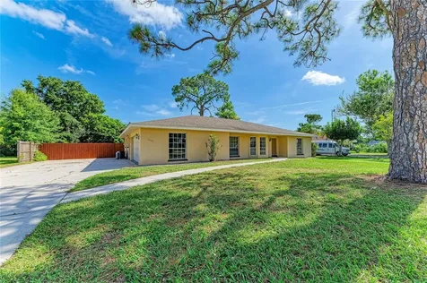 4404 18th Avenue W Bradenton FL 34209