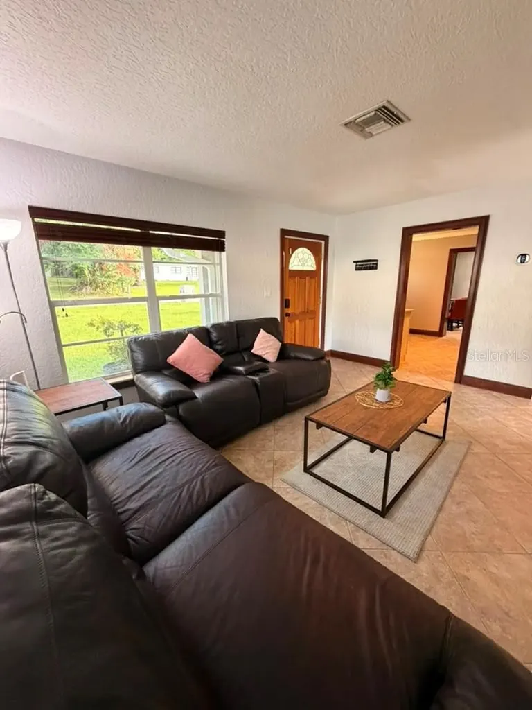 1150 Magnolia Drive Altamonte Springs FL 32714