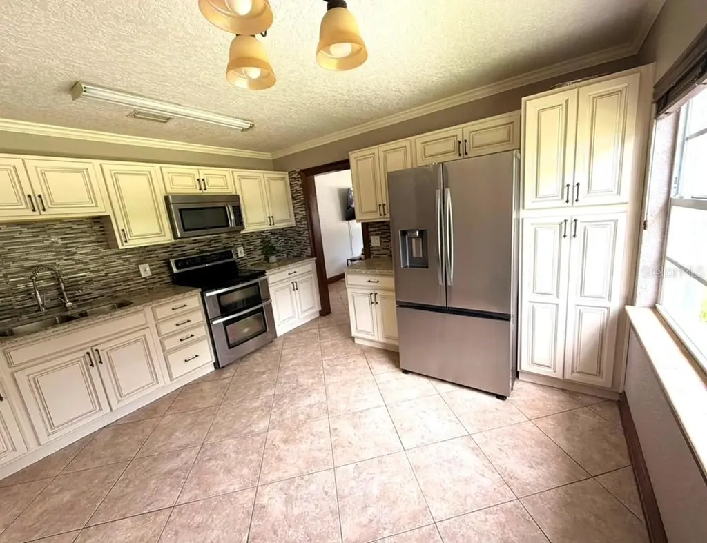 1150 Magnolia Drive Altamonte Springs FL 32714