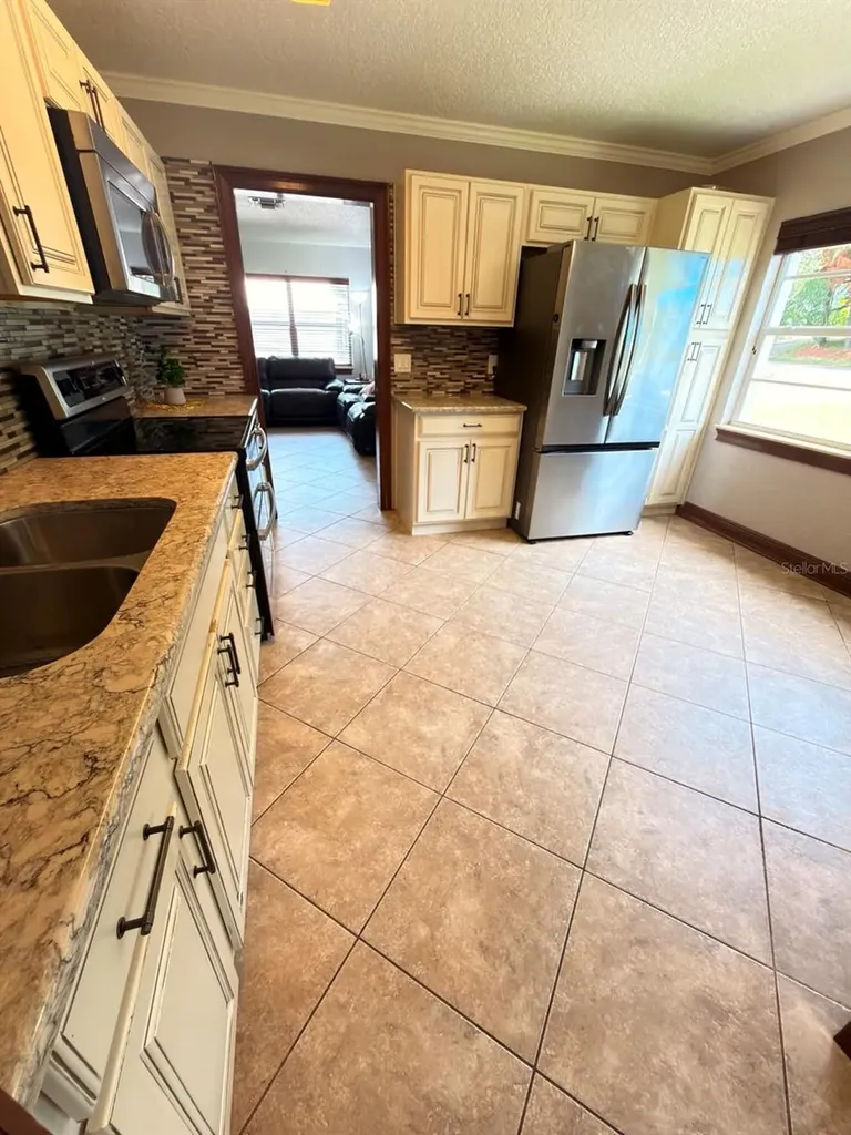 1150 Magnolia Drive Altamonte Springs FL 32714