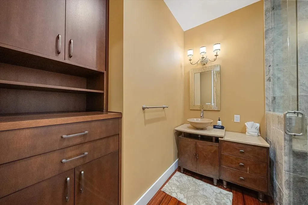 2395 Hyde Park Street Sarasota FL 34239
