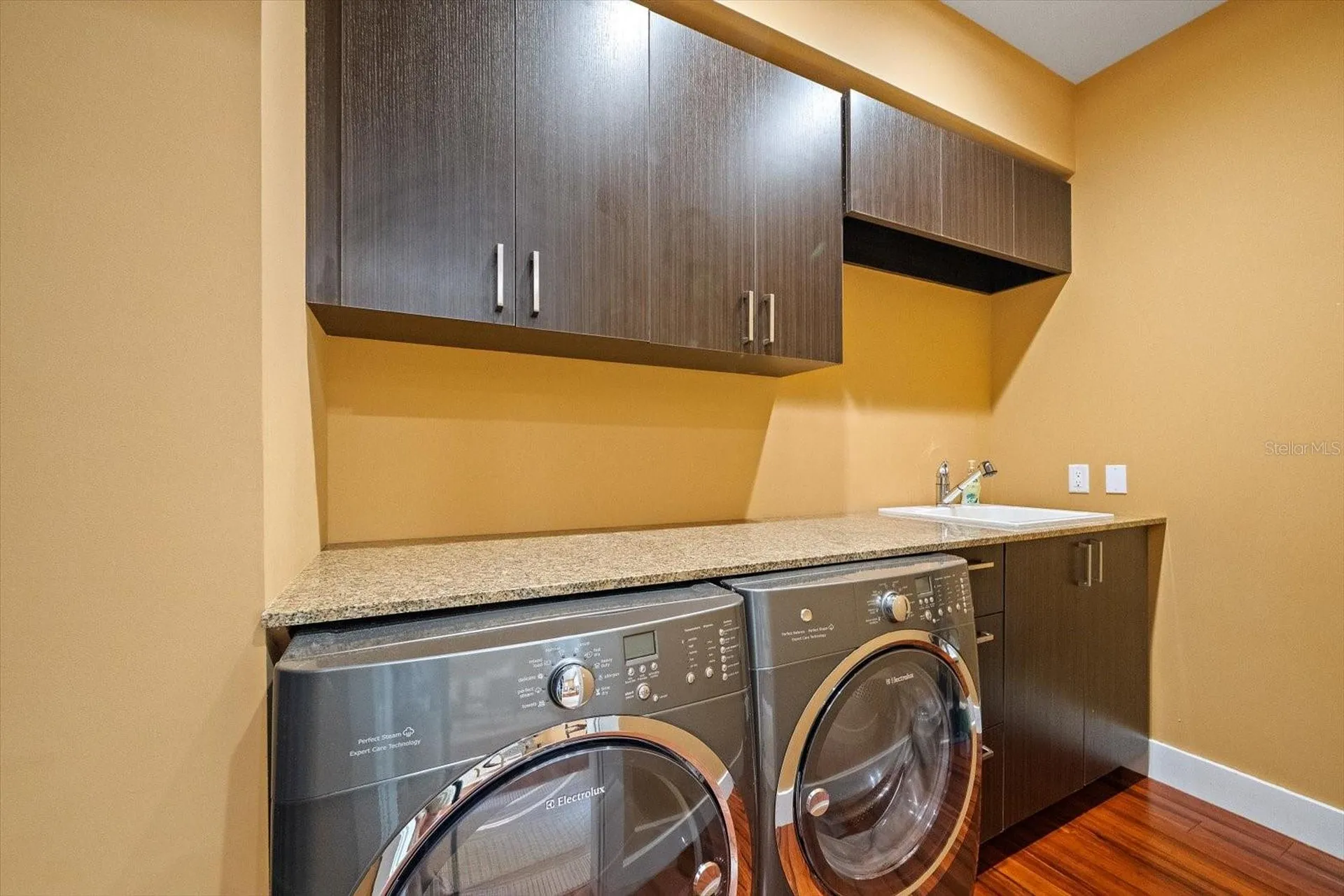 2395 Hyde Park Street Sarasota FL 34239