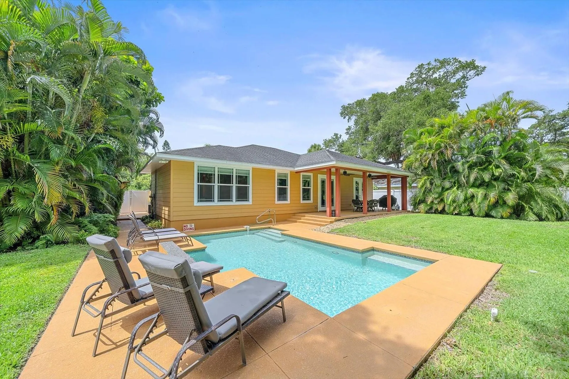 2395 Hyde Park Street Sarasota FL 34239