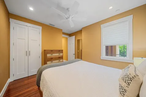 2395 Hyde Park Street Sarasota FL 34239