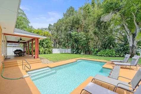 2395 Hyde Park Street Sarasota FL 34239