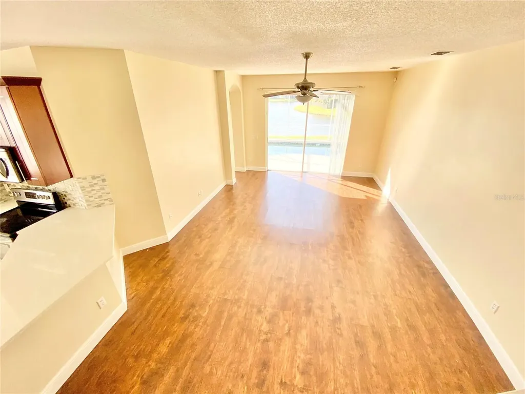 729 Tuten Trail Orlando FL 32828