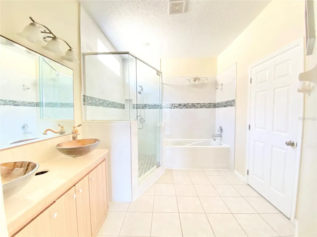 729 Tuten Trail Orlando FL 32828