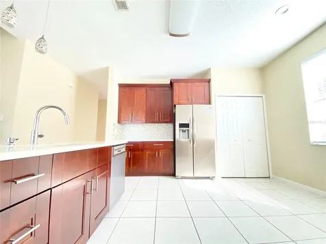 729 Tuten Trail Orlando FL 32828