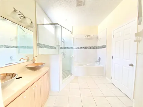 729 Tuten Trail Orlando FL 32828
