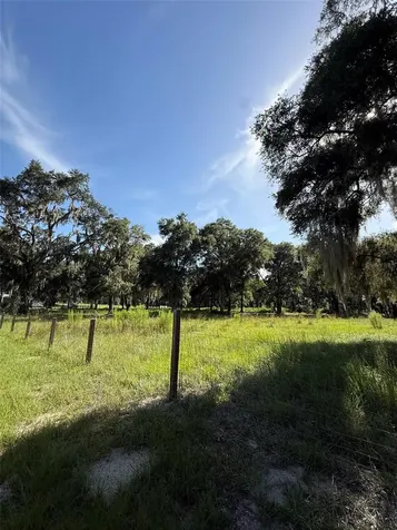 13726 SE 8 Court Ocala FL 34480