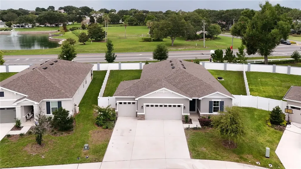 3625 Sublett Loop Tavares FL 32778