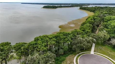 3625 Sublett Loop Tavares FL 32778