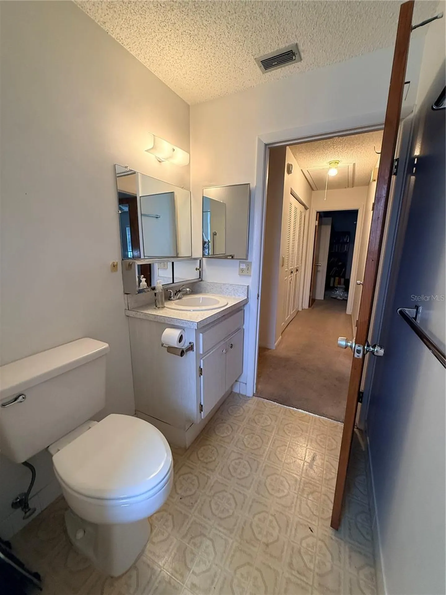 155 N Hill Avenue Deland FL 32724