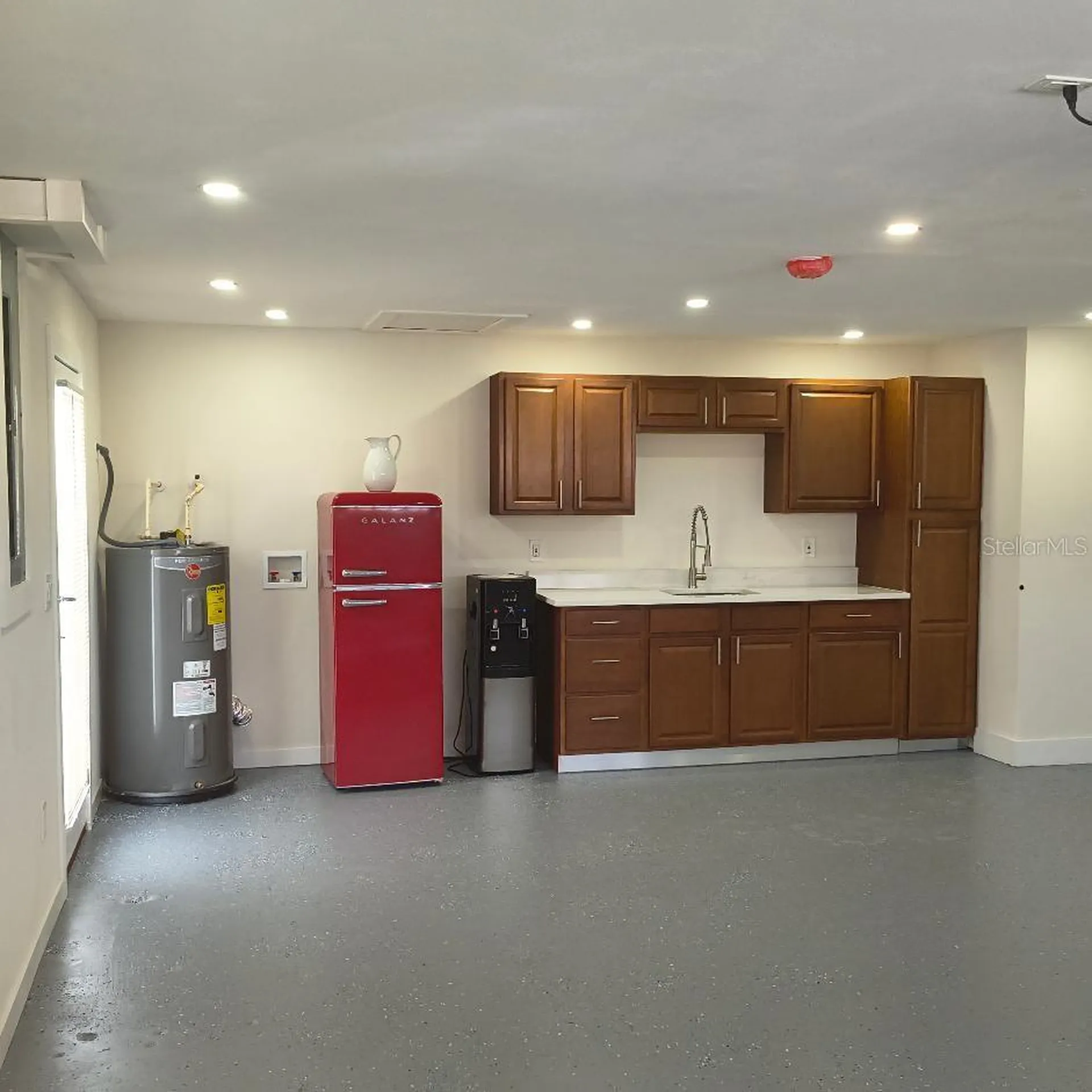 7019 Fountain Avenue Tampa FL 33634