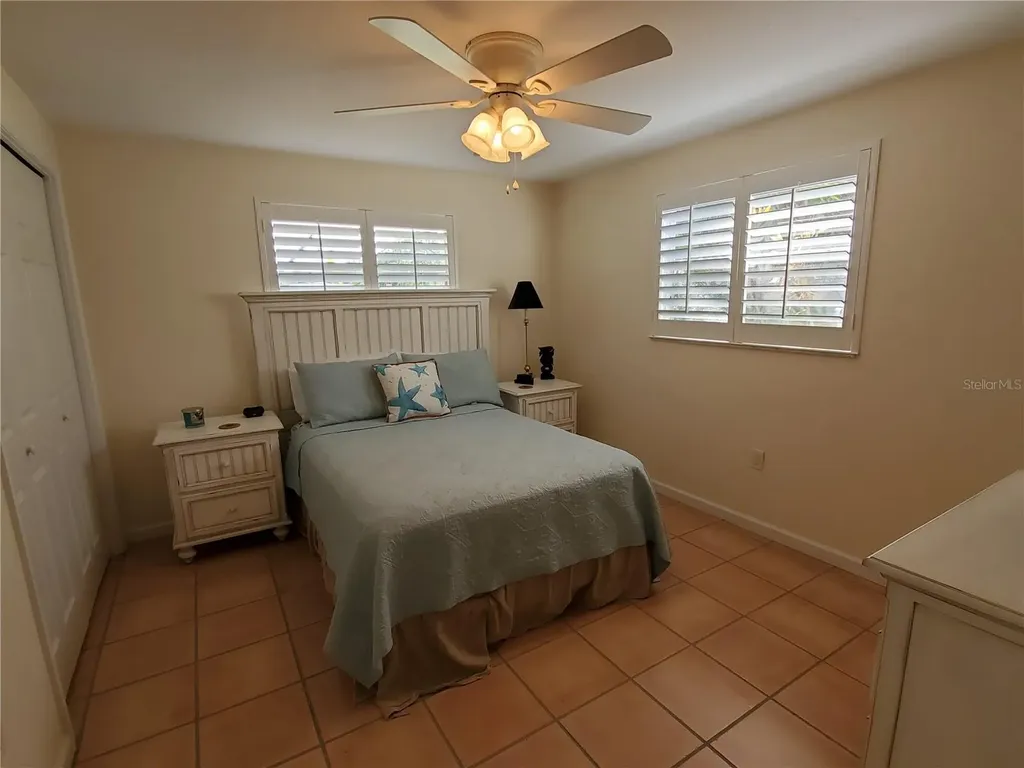 2745 Cardwell Way Sarasota FL 34231