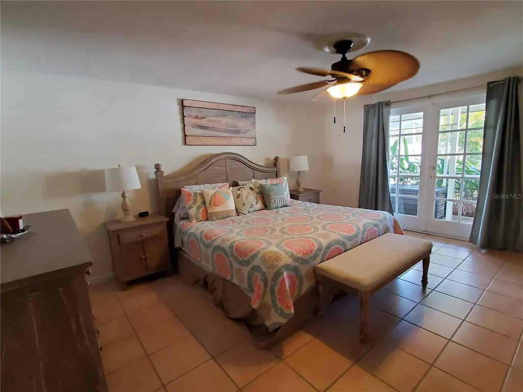 2745 Cardwell Way Sarasota FL 34231
