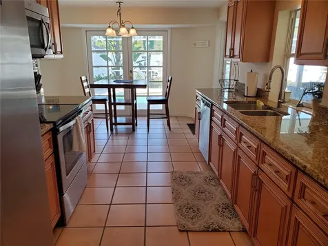 2745 Cardwell Way Sarasota FL 34231